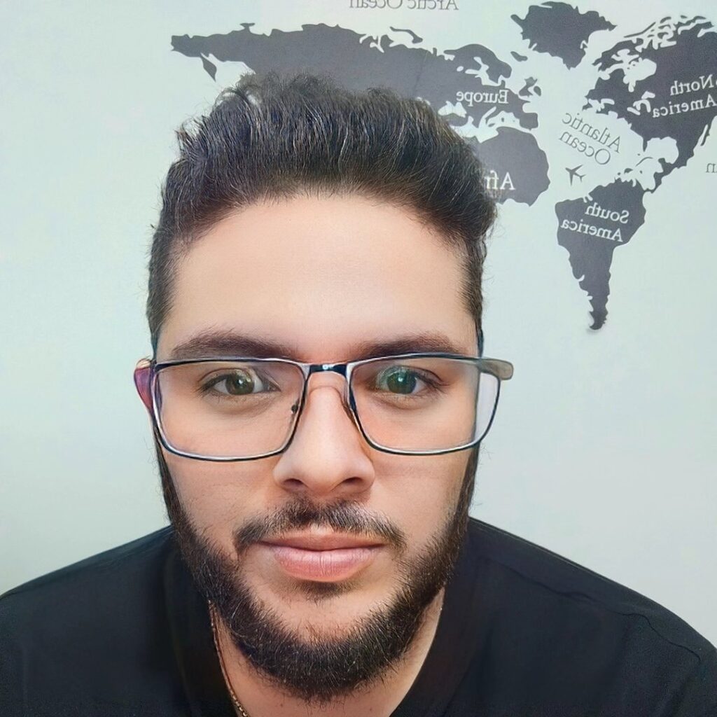 תמונה של בנימין בעל העסק